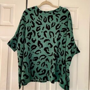 Discount Divas Leopard Print Easy Fit Raised Rib Women's Top